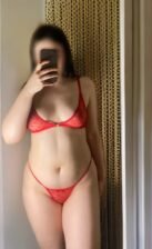 Noa, masajista gallega en Santiago de Compostela | Perfil verificado y contacto directo