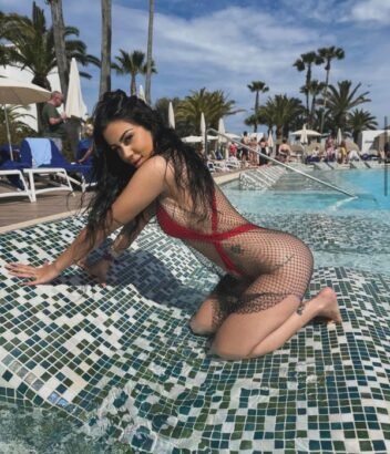 CHICA DIVERTIDA Y EXÓTICA!!